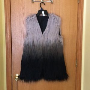 Fur vest